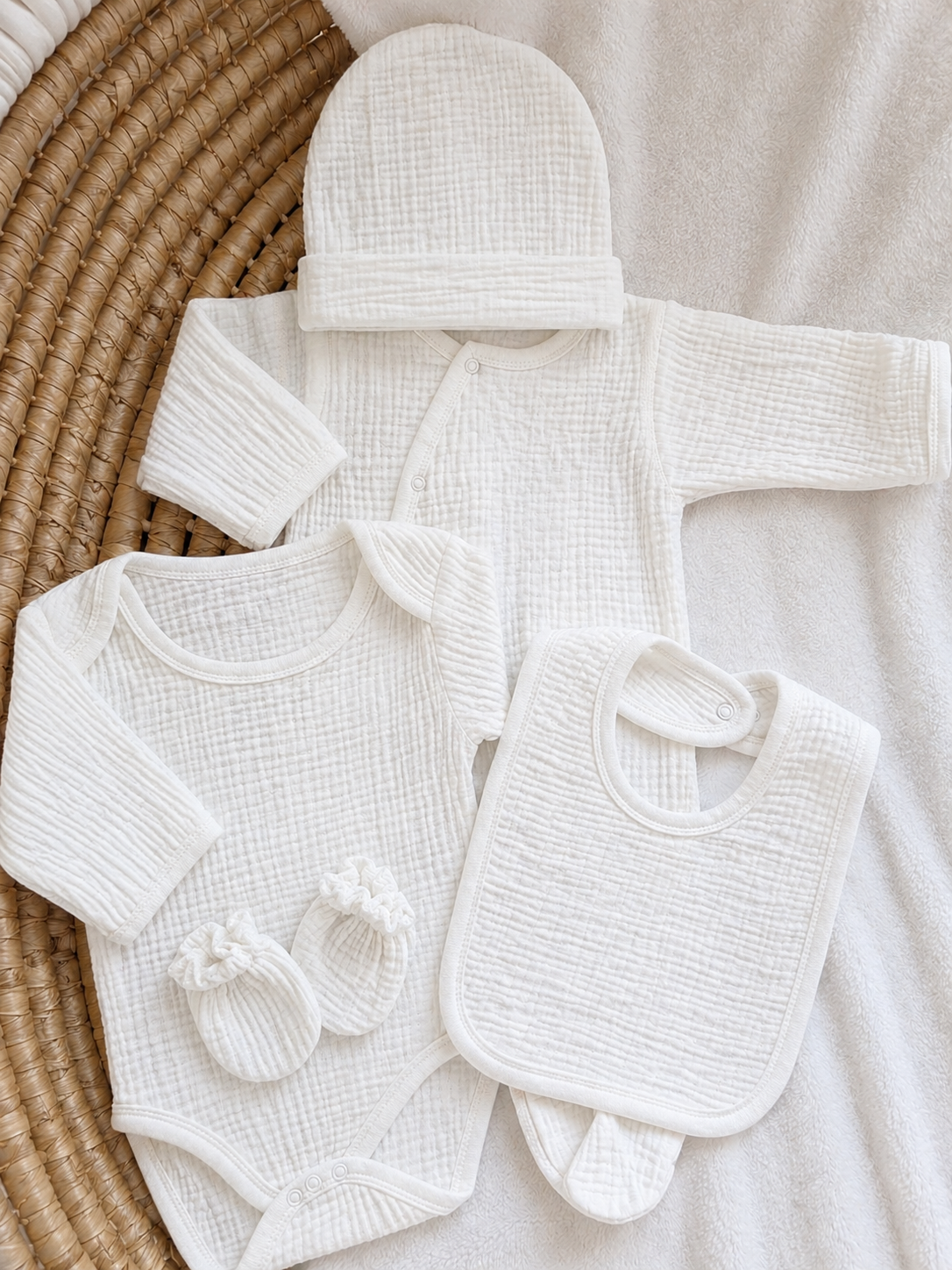 Pyjama naissance personnalisé en gaze de coton – ensemble 5 pièces