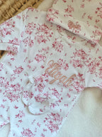 Pyjama naissance personnalisé bébé – 3 pièces, 100 % coton, Fleurs de Coton