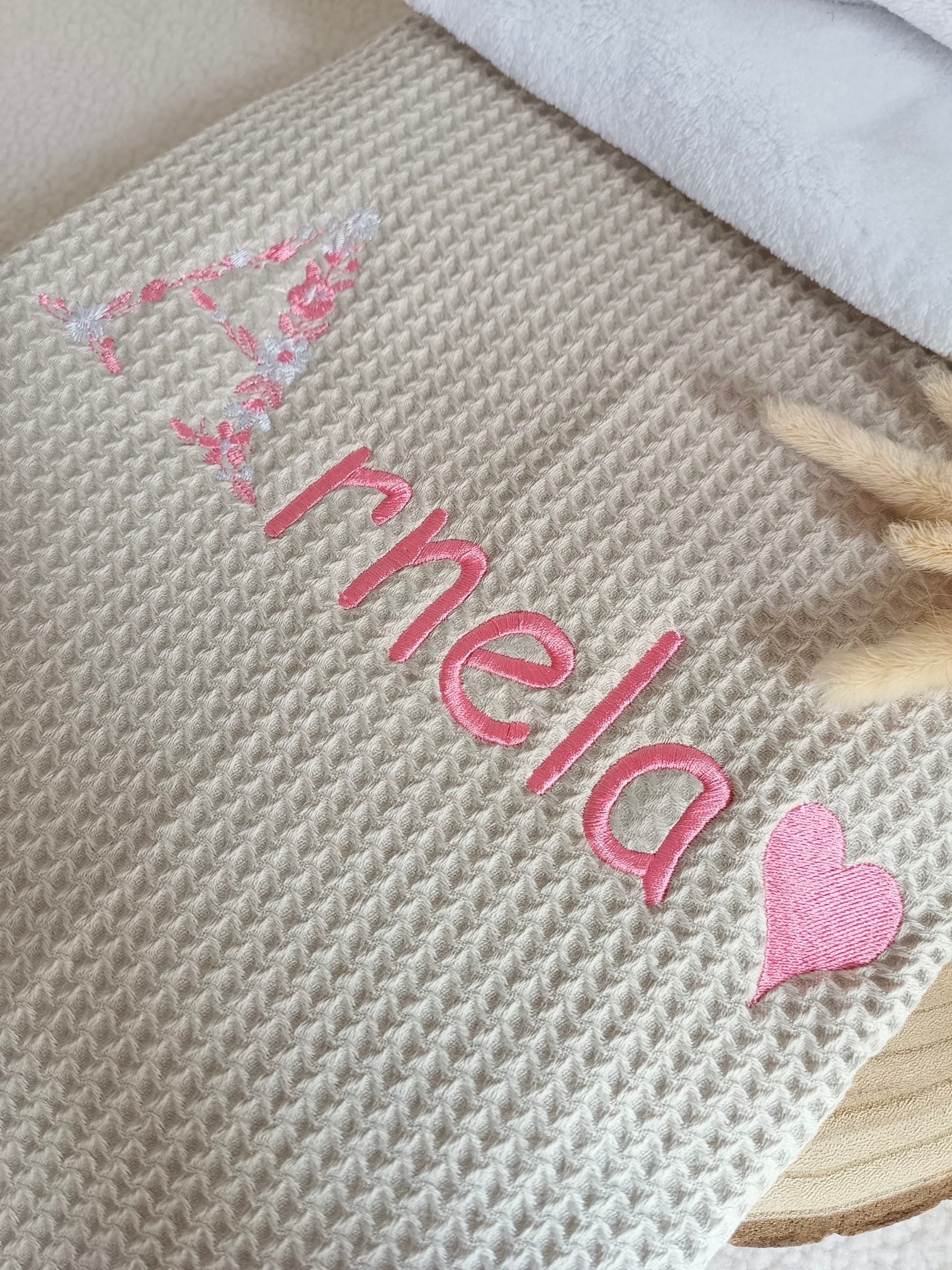 Couverture en nid d’abeille et polaire beige - personnalisable -