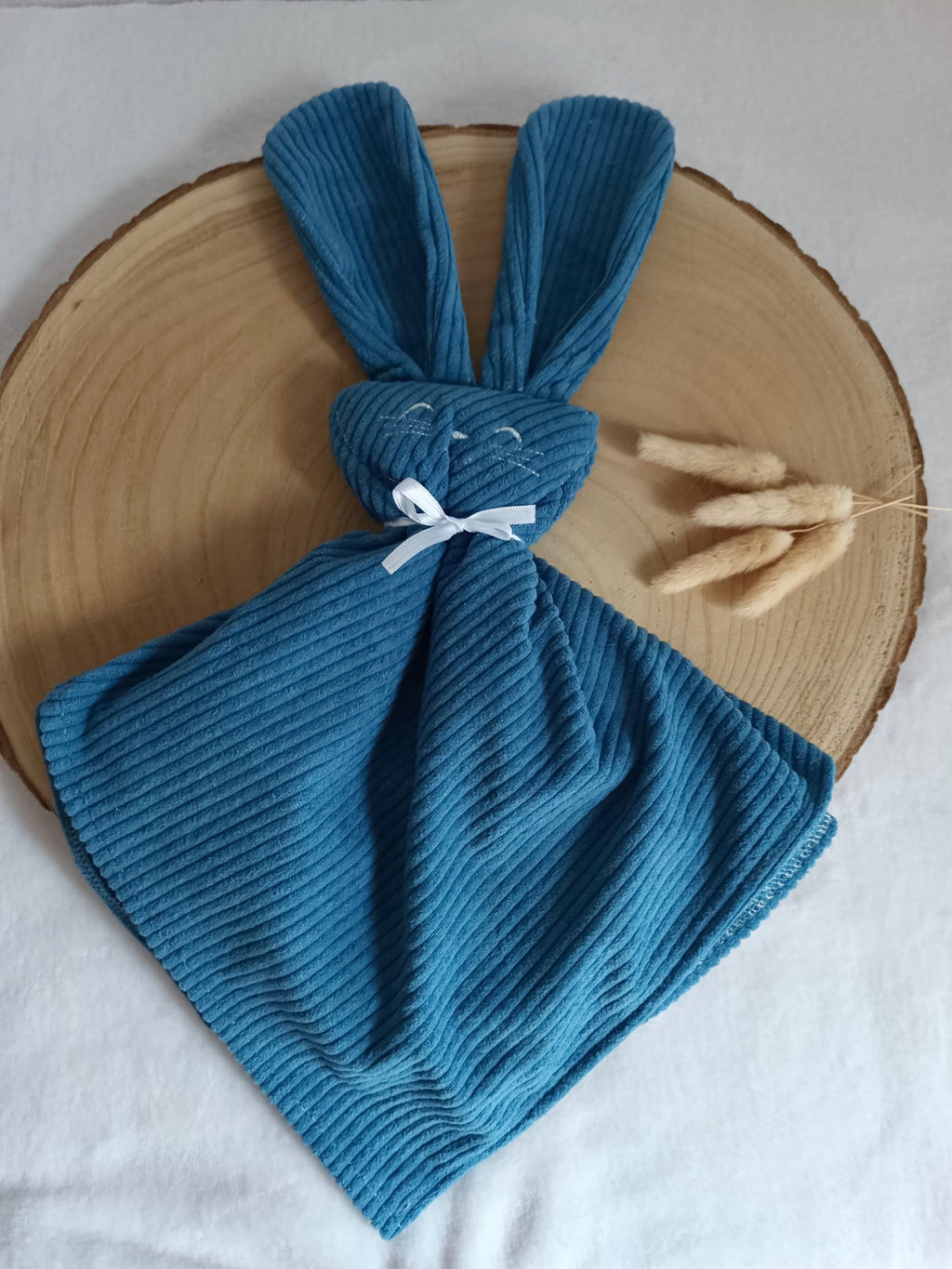 Doudou lapin yeux avec oreilles velours bleu marine