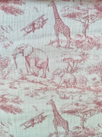 Nid d'ange en gaze de coton safari tons rose/fushia et polaire blanc -