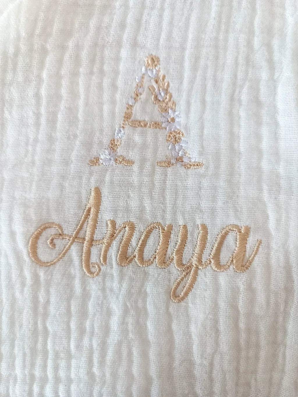 Pyjama bébé cache-cœur personnalisé en gaze de coton