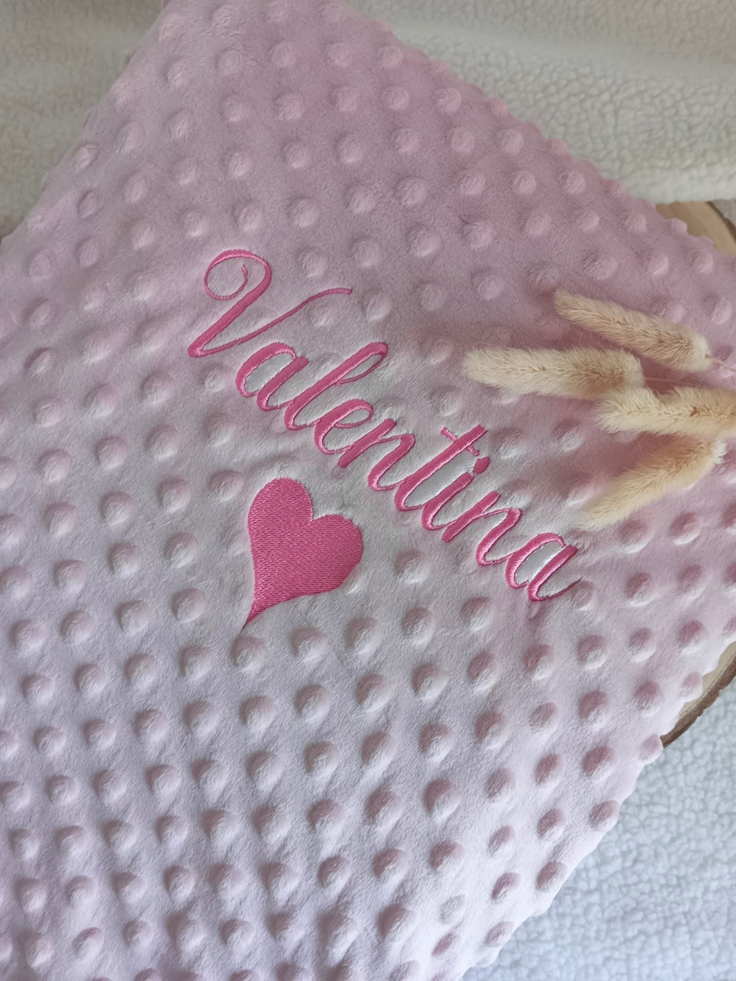 Couverture en minky vieux rose - personnalisable -