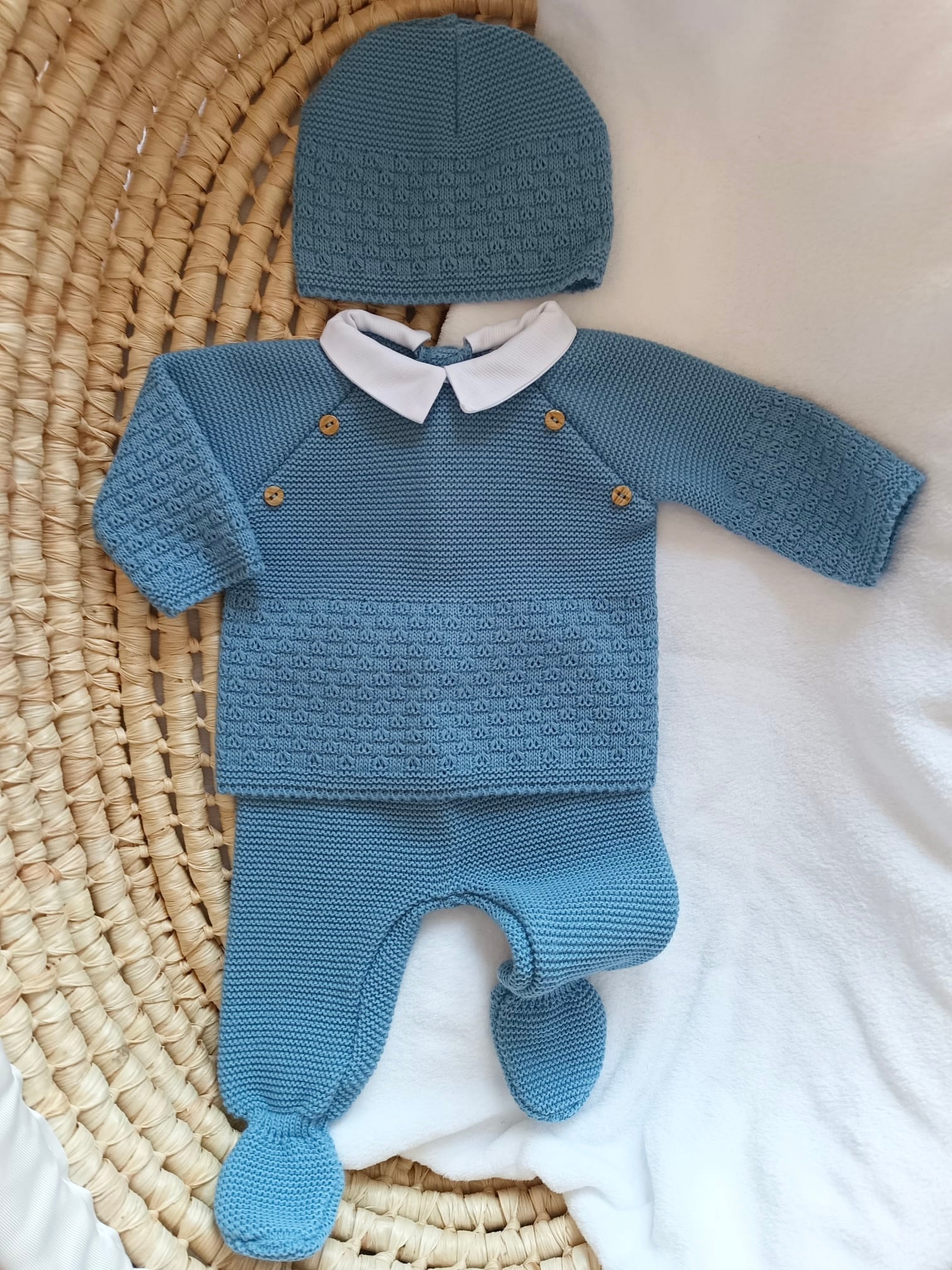 Ensemble complet naissance bleu denim 0/3 mois avec boutons bois
