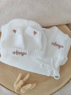 Tenue naissance 0/3 mois en maille blanc - personnalisable