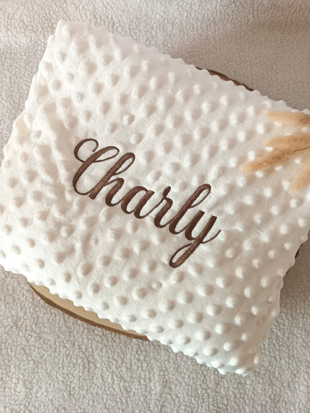 Couverture en minky crème - personnalisable -