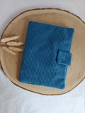 Protège carnet de santé velours bleu marine - personnalisable -