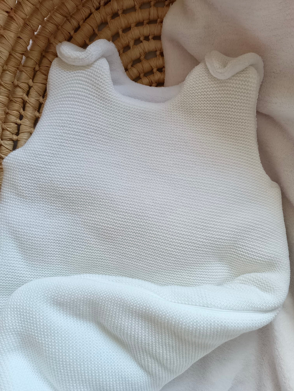 Gigoteuse molletonnée en maille blanc et polaire blanc - personnalisable -