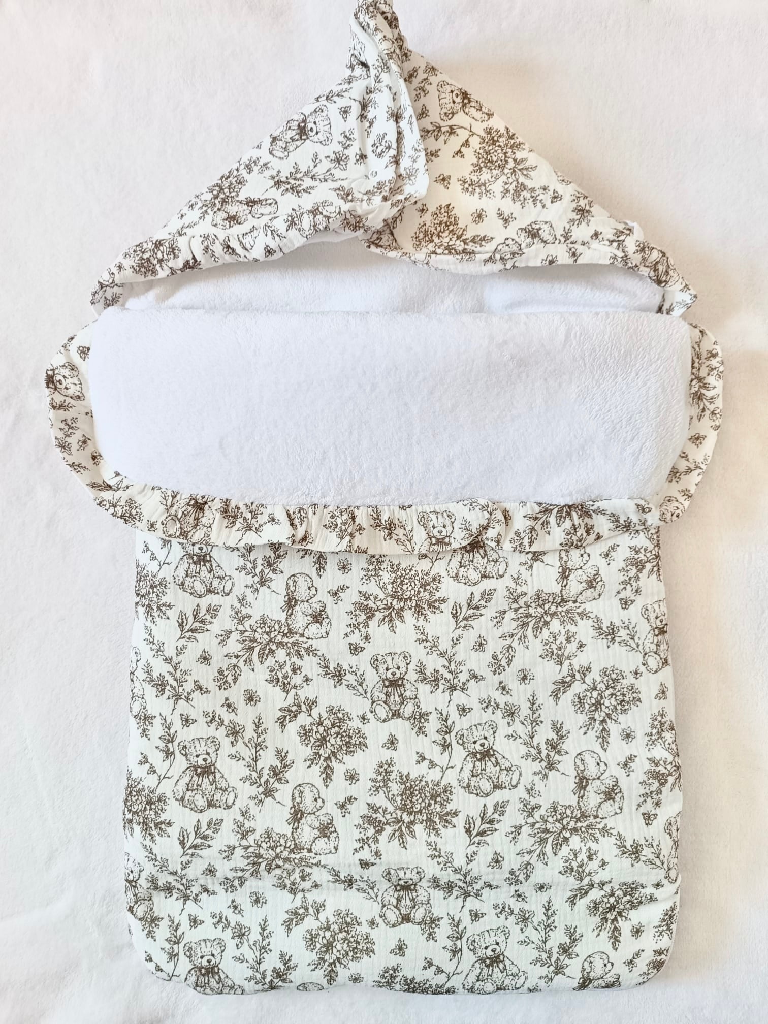 Nid d'ange bébé personnalisé en gaze de coton - Rêve d'Ourson