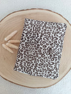 Protège carnet de santé en gaze de coton beige léopard- personnalisable -