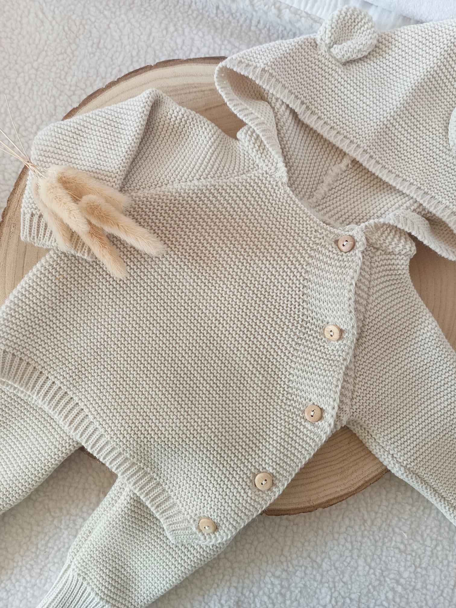 Tenue naissance beige 0/3 mois - avec oreilles de lapin - personnalisable -