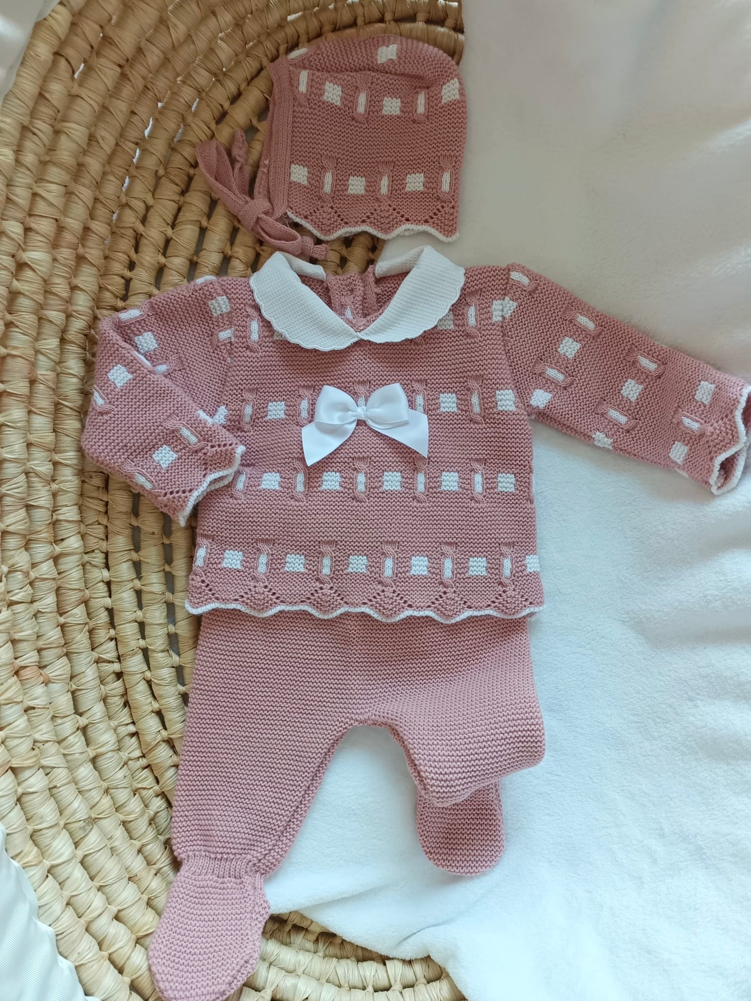 Ensemble complet naissance vieux rose/blanc noeud satiné blanc 0/3 mois
