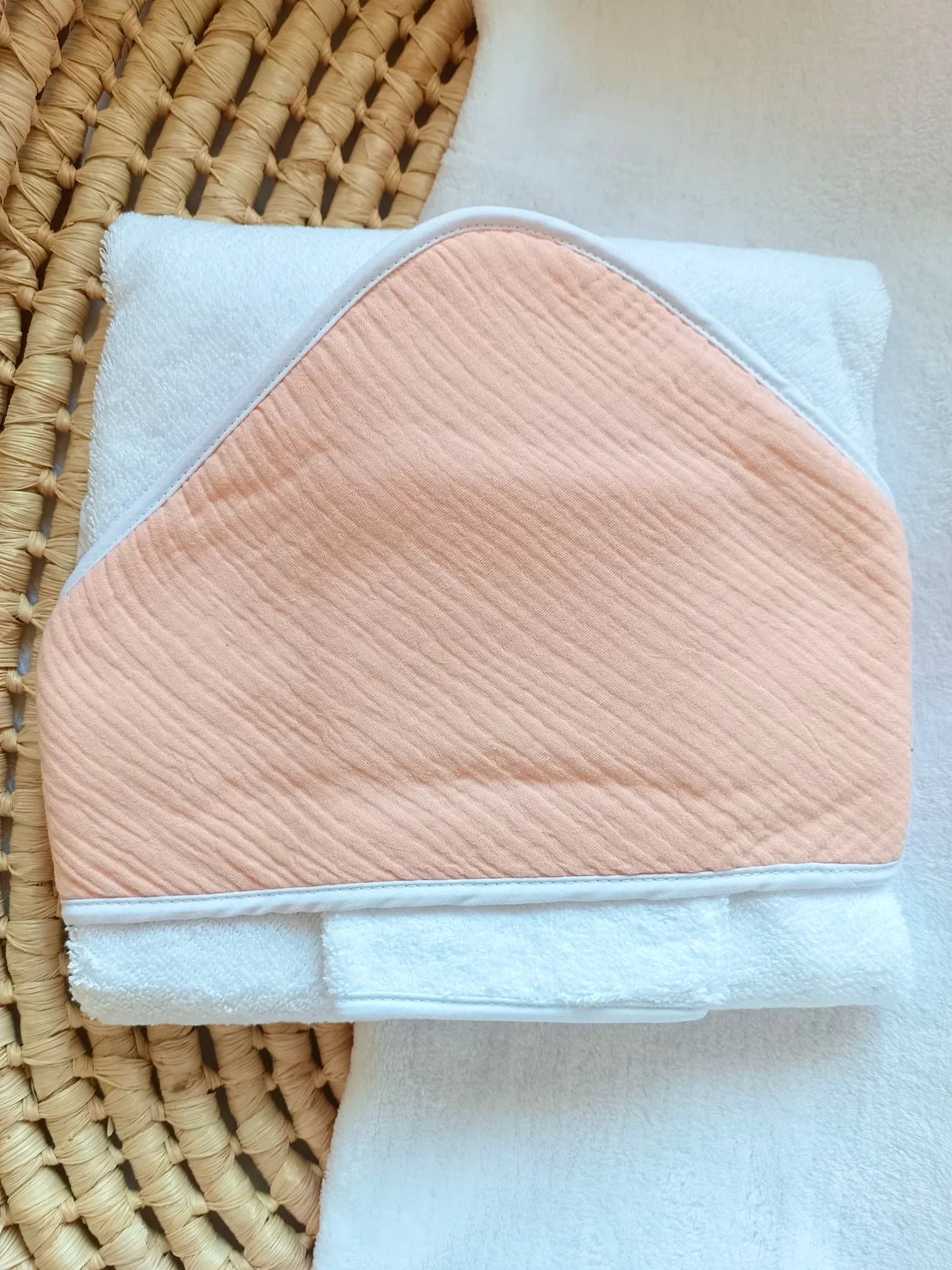 Cape de bain personnalisée bébé en gaze de coton