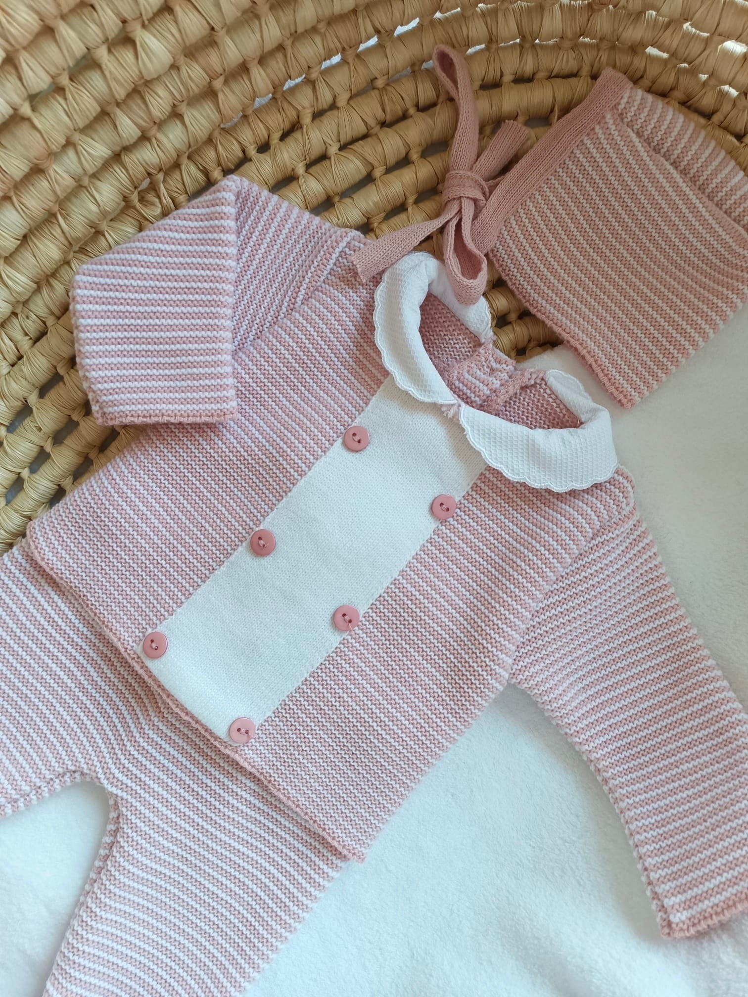 Ensemble complet naissance 0/3 mois, vieux rose avec boutons