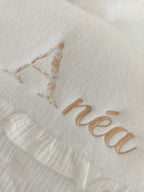Nid d'ange en gaze de coton et polaire blanc