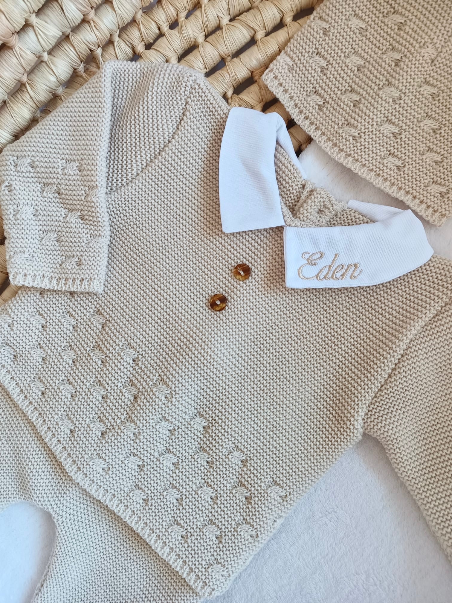 Ensemble naissance en maille personnalisé - Elégance