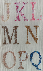 Nid d'ange en gaze de coton blanc  fleurie tons beige/marron