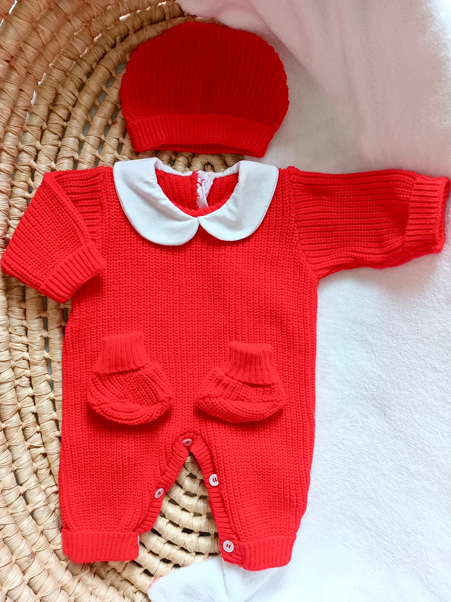Combinaison maille rouge avec col blanc - 0/3 mois - personnalisable