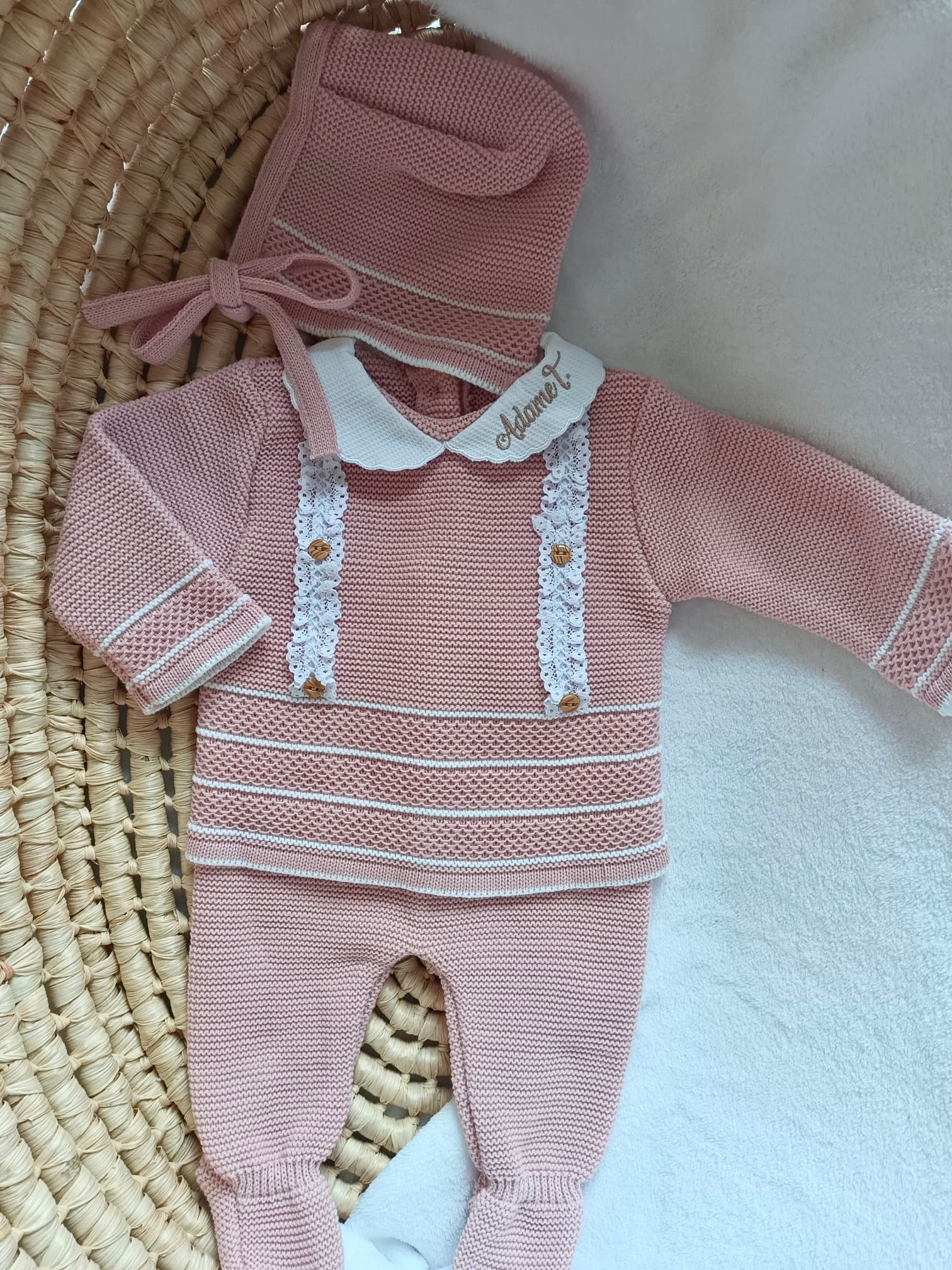 Ensemble complet vieux rose avec détails - plusieurs tailles - personnalisable -