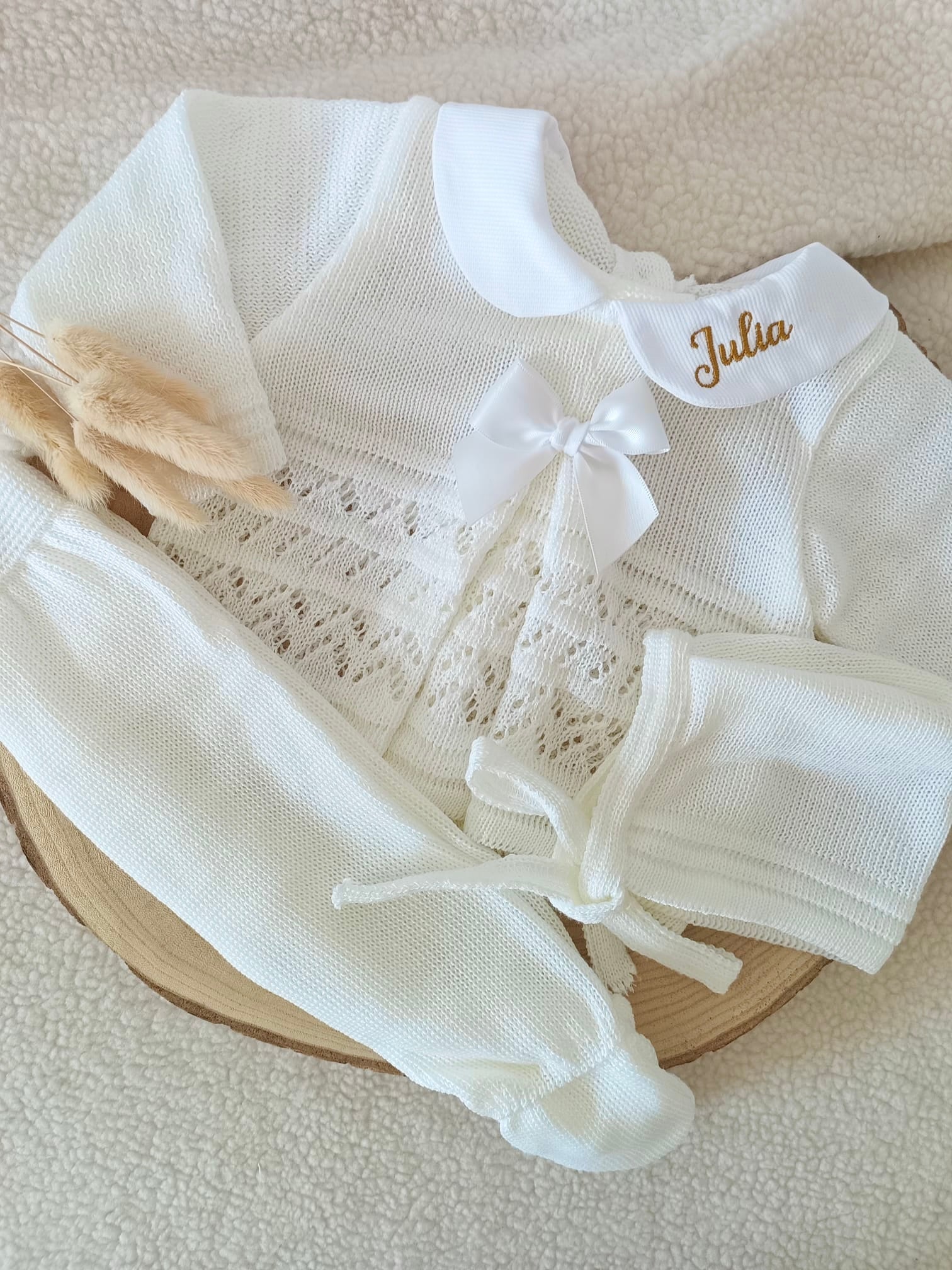 Ensemble complet naissance blanc ajouré noeud satiné blanc 0/3 mois