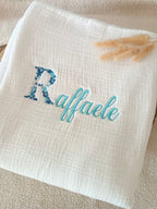 Couverture en gaze de coton et polaire blanc - personnalisable -