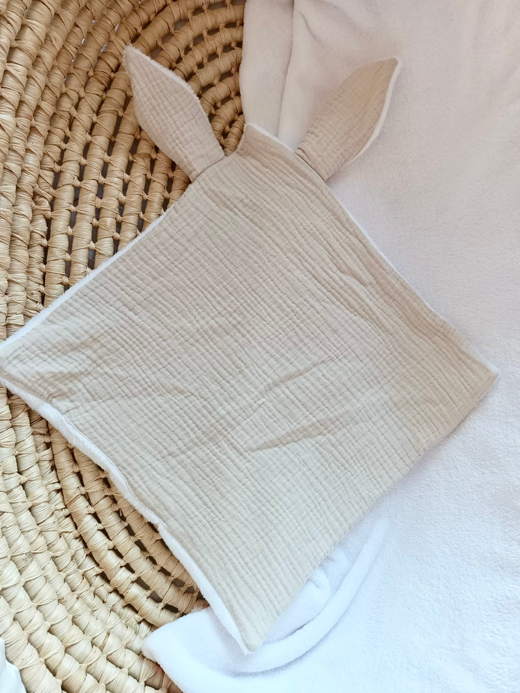 Doudou lange gaze de coton et polaire - beige - personnalisable -