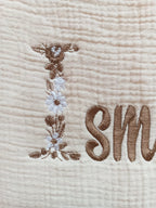 Couverture en gaze de coton et polaire beige - personnalisable -