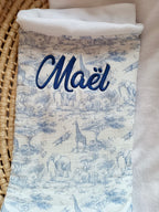 Couverture en gaze de coton safari tons bleuté et polaire blanc - personnalisable -