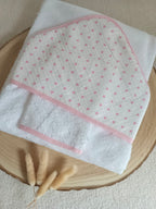 Cape de bain en gaze de coton cœurs rose - personnalisable -