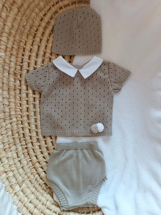Ensemble complet naissance marron avec pompom 0/3 mois
