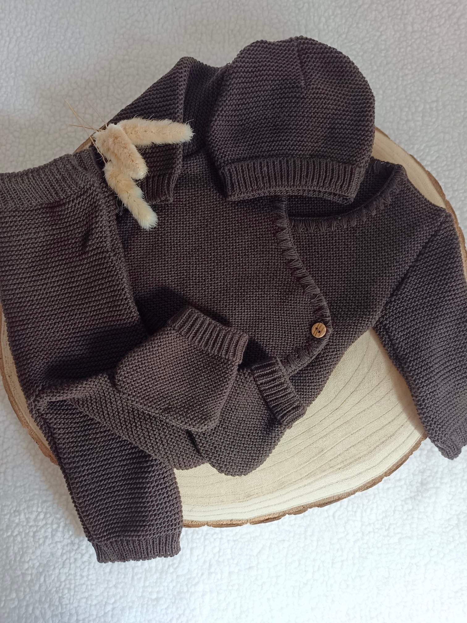 Tenue naissance marron 0/3 mois - avec Lettre Fleuries à personnaliser + coeurs - personnalisable -
