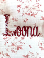 Protège-carnet de santé bébé personnalisé – Fleur de coton