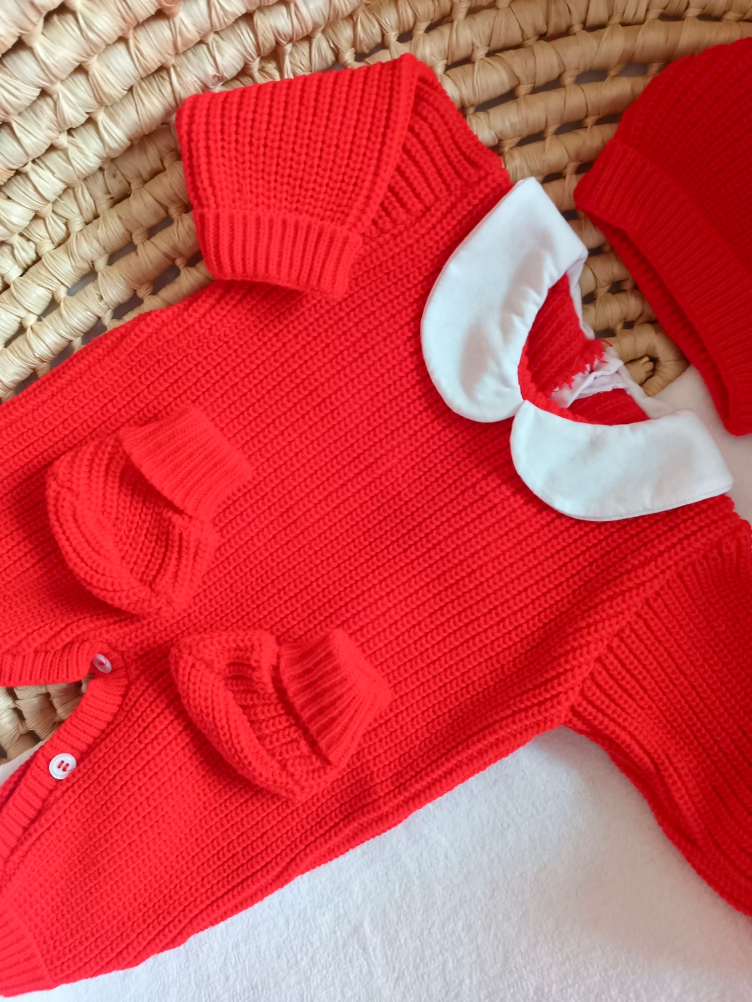 Combinaison maille MON PREMIER NOËL avec col blanc + COEURS + PRENOM - 0/3 mois - 3/6mois et 9/12 mois - personnalisable - Plusieurs couleurs