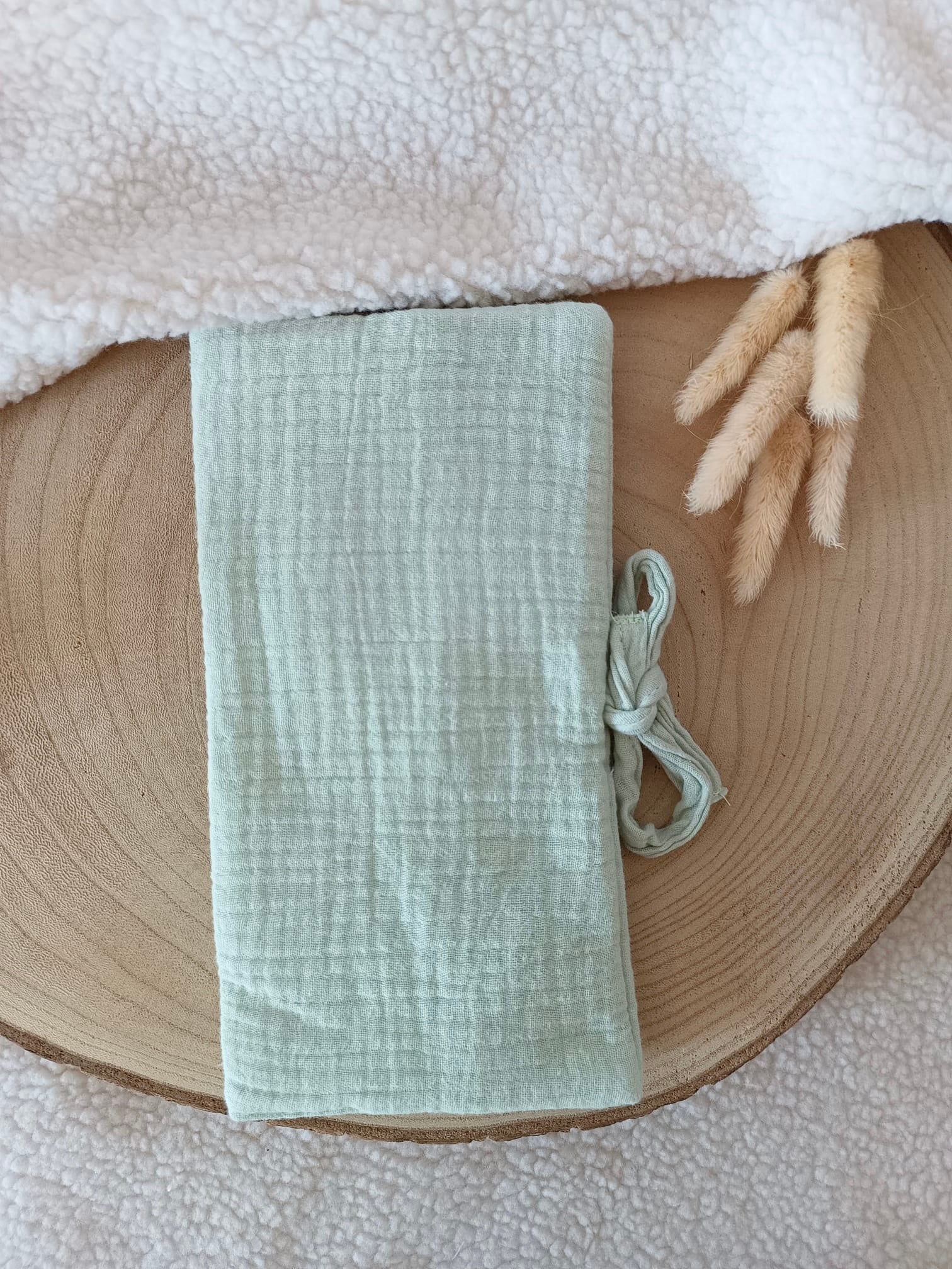 Protège livret de famille en gaze de coton vert sauge - personnalisable -