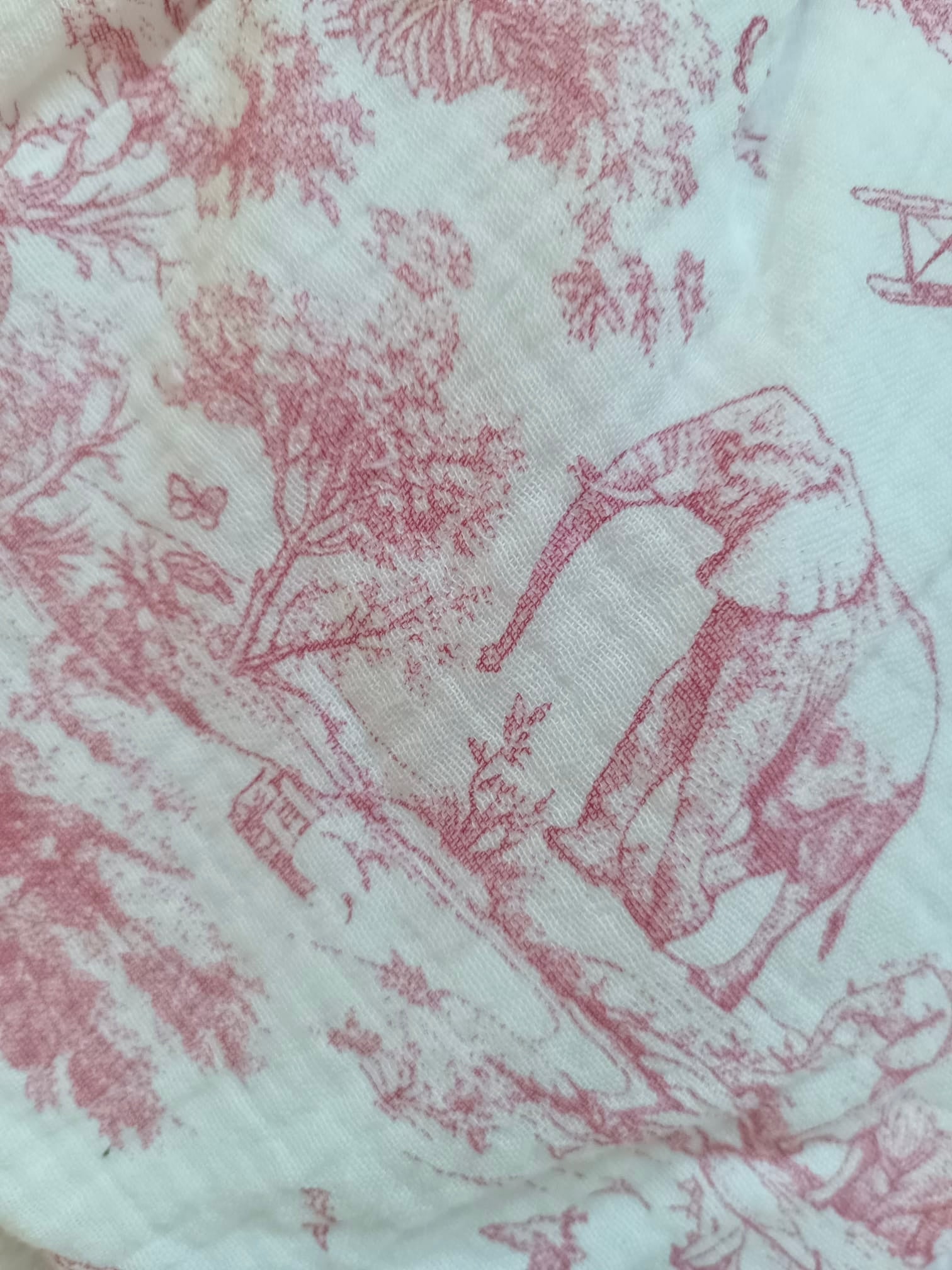 Doudou lapin en gaze de coton safari tons rose/fushia - personnalisable -