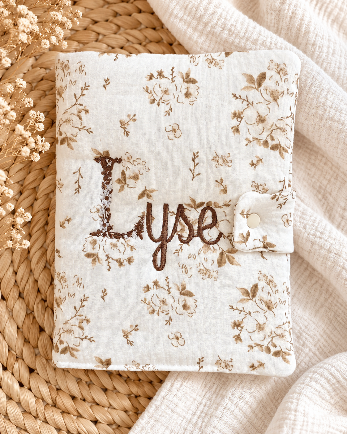 Protège carnet de santé personnalisé bébé – Fleurs de Coton
