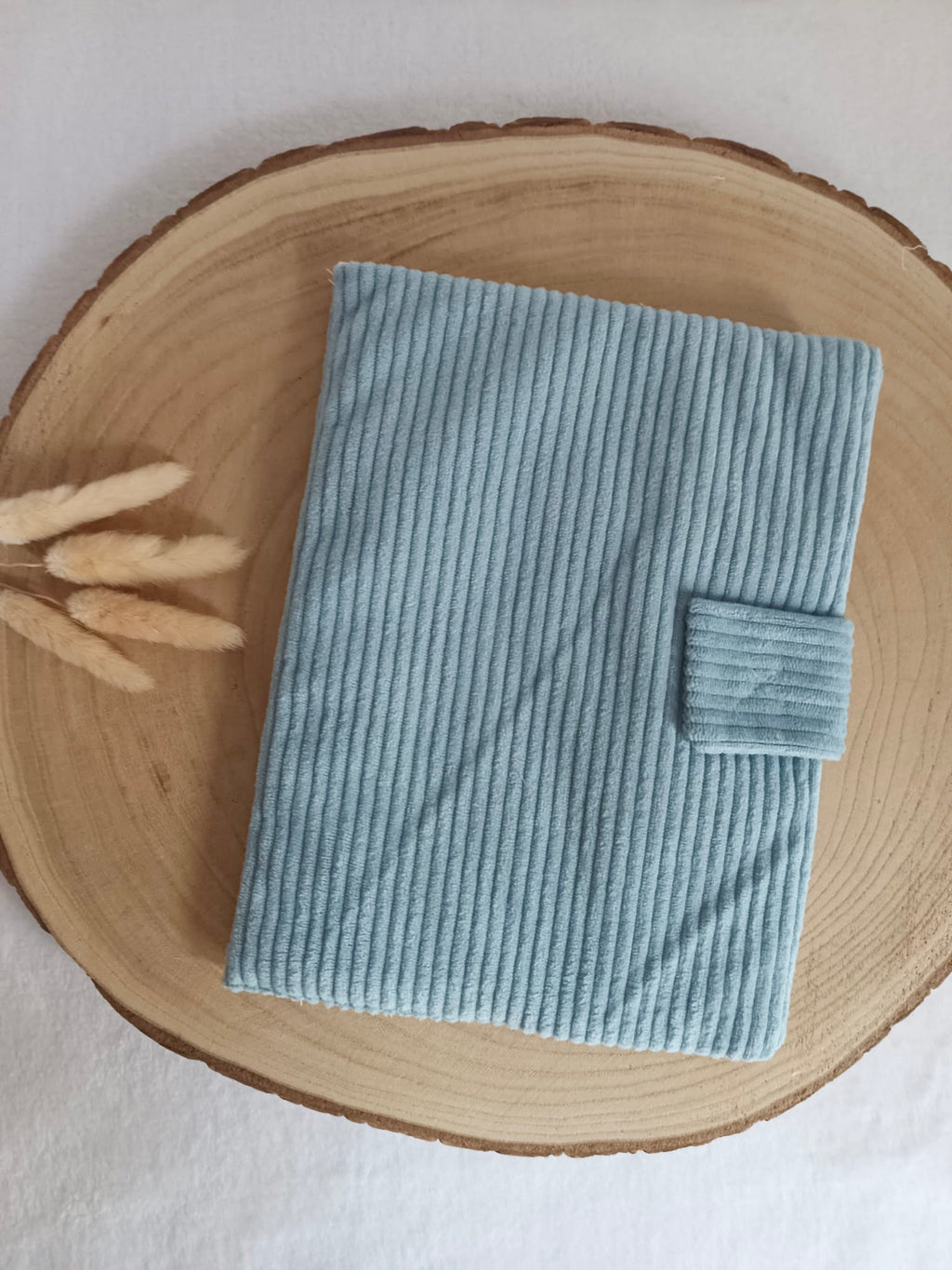 Protège carnet de santé velours bleu gris - personnalisable -