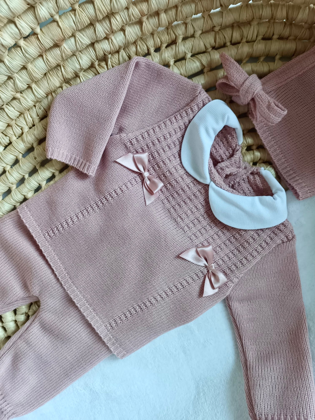 Ensemble complet vieux rose avec 2 nœuds satiné vieux rose 0/3 mois