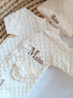 Pyjama naissance personnalisé minky – ensemble 3 pièces bébé