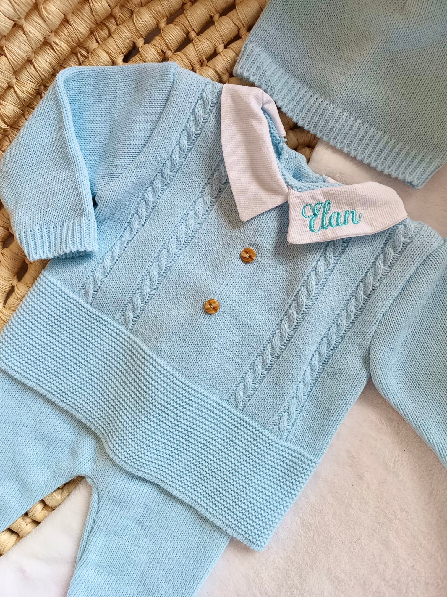 Ensemble complet bleu ciel boutons bois 0/3 mois