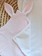 Doudou lange gaze de coton et polaire - rose - personnalisable -