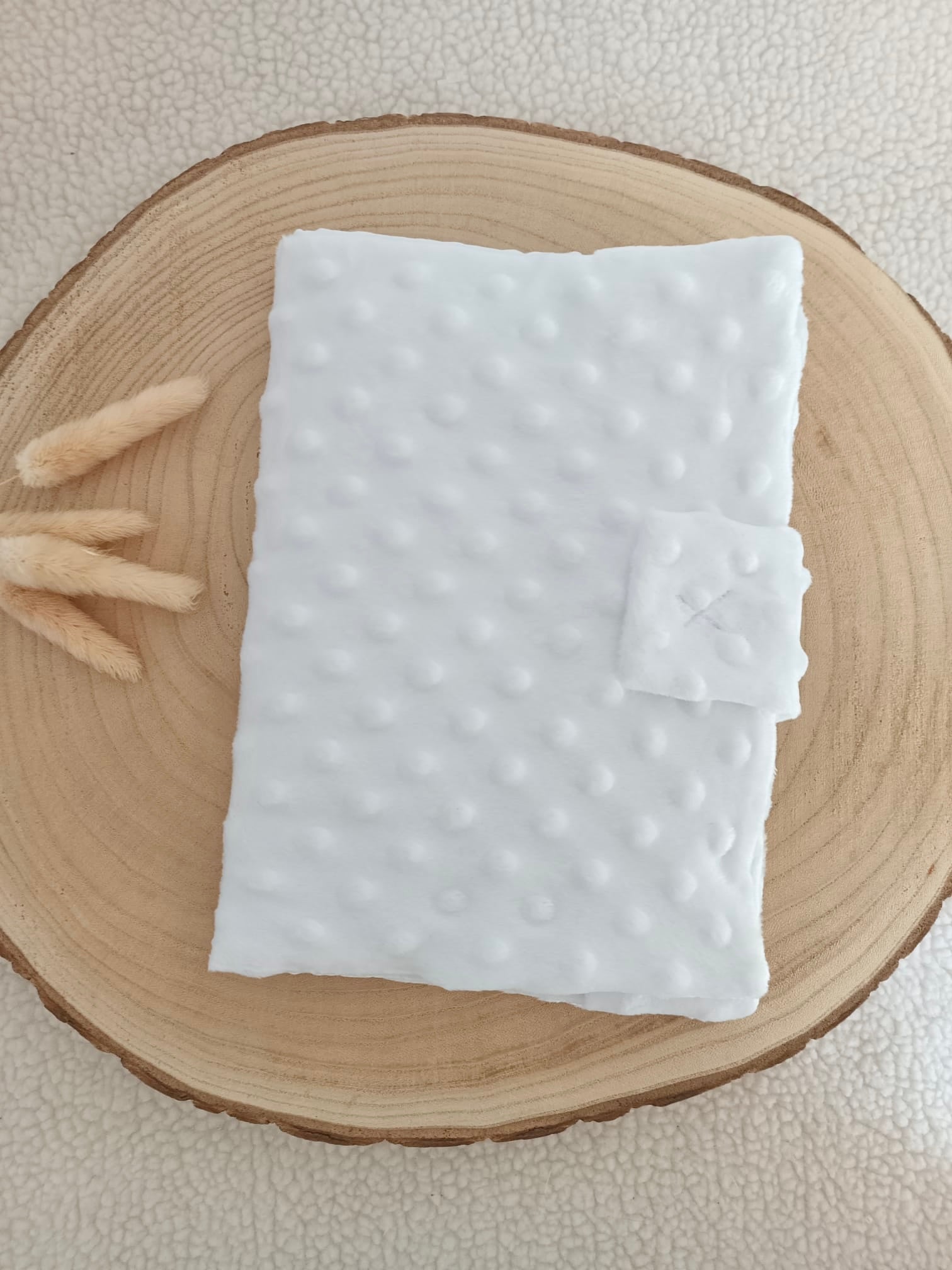 Protège carnet de santé minky blanc - personnalisable -