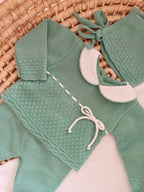 Ensemble complet naissance vert avec détails lacet blanc 0/3 mois