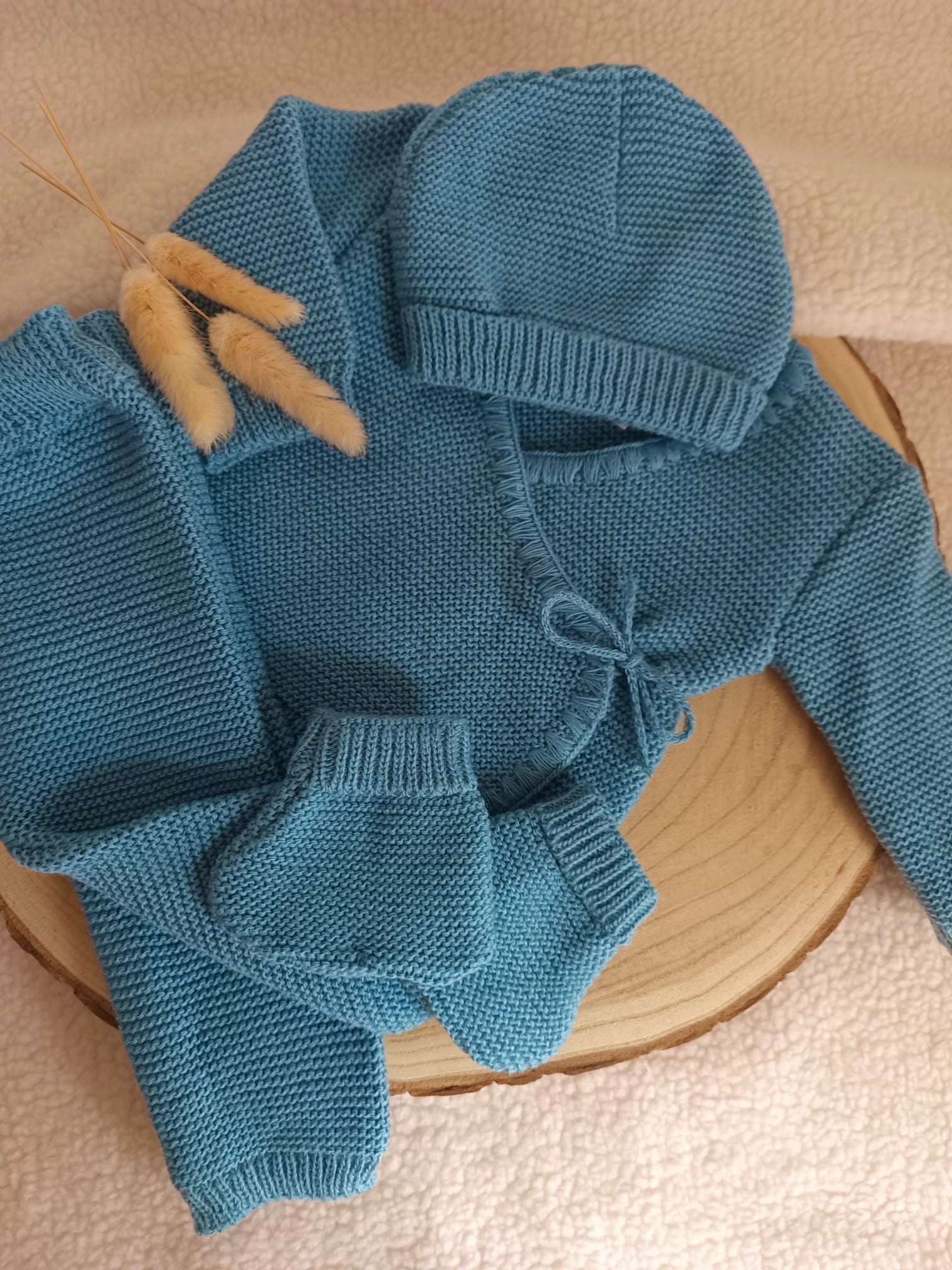 Tenue naissance bleu 0/3 mois - avec Lettre Fleuries à personnaliser + cœurs - personnalisable
