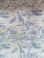 Couverture en gaze de coton safari tons bleuté et polaire blanc - personnalisable -