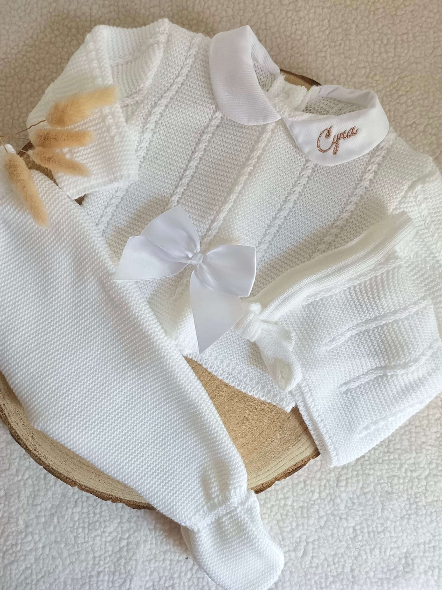 Ensemble complet blanc avec noeud satiné blanc - plusieurs tailles - personnalisable -