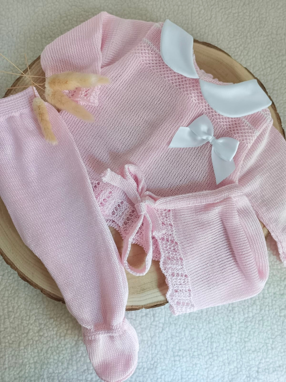 Ensemble complet naissance rose avec noeud satiné blanc 0/3 mois