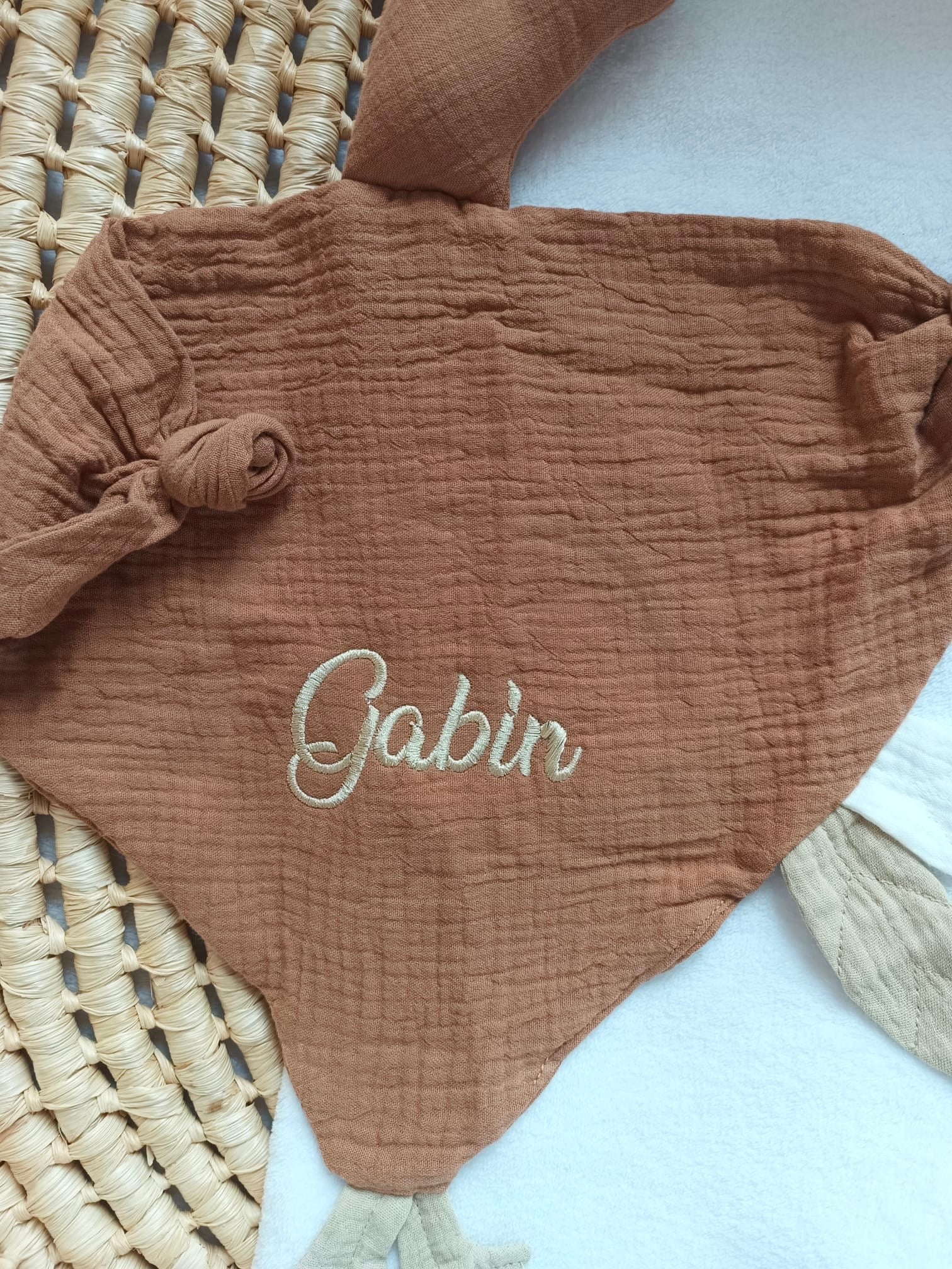 Doudou oie en gaze de coton marron