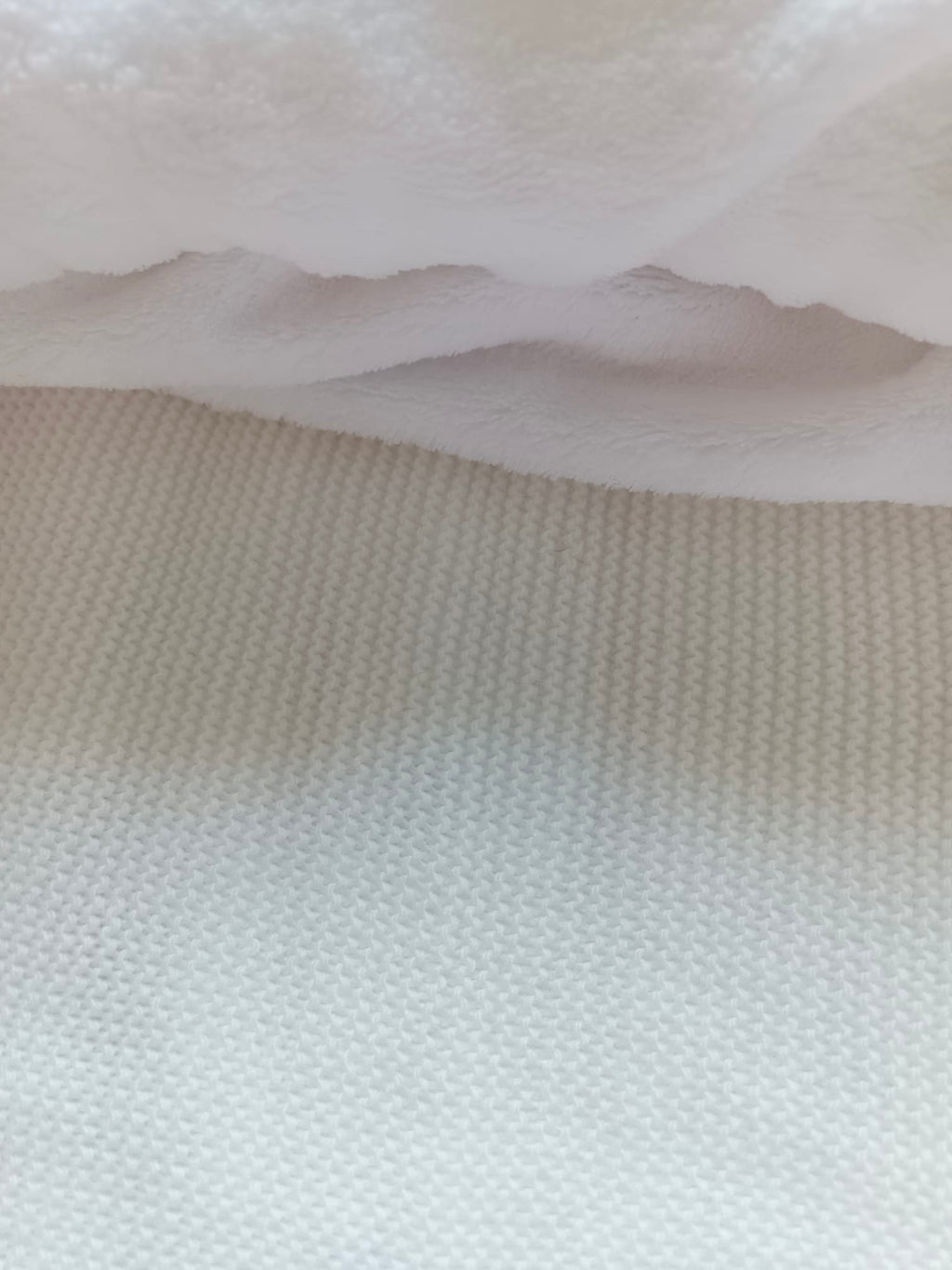 Couverture maille blanc et polaire blanc - personnalisable -