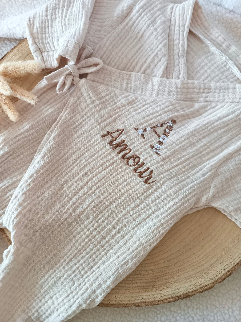 Pyjama cache cœur beige 100% coton